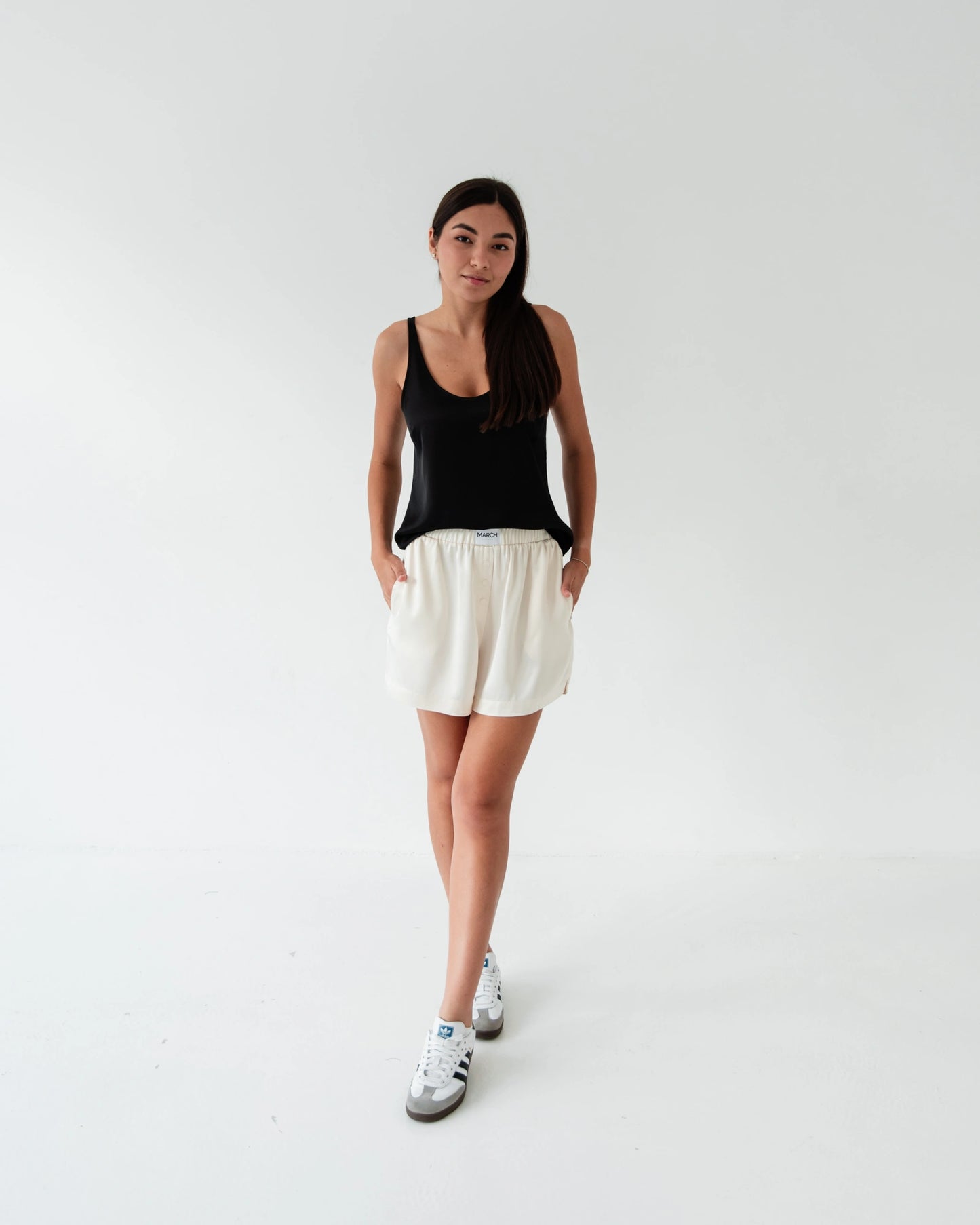 Top Classic Allure Black