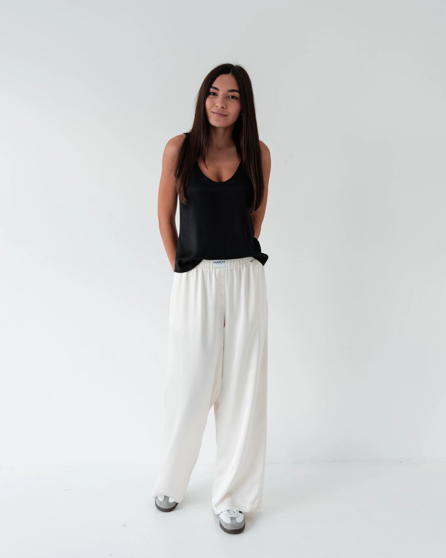Top Classic Allure Black